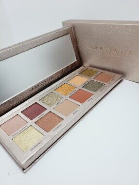 Rose Metals Eyeshadow Palette Anastasia Beverly Hills Brand New In Box Authentic